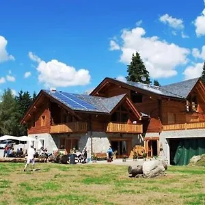 https://agriturismo-chalet-caribona.it-lombardy.com
